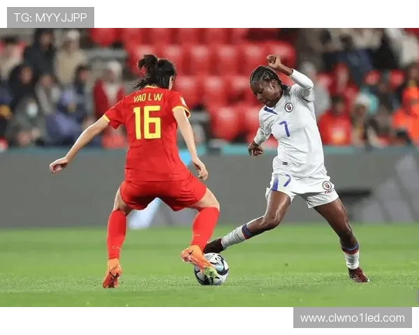 孟加拉女足放言战铿锵玫瑰上演 孟加拉女足放言战铿锵玫瑰上演